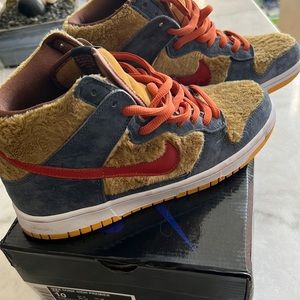 Nike Papa Bear sz 10 men 313171 781 USED